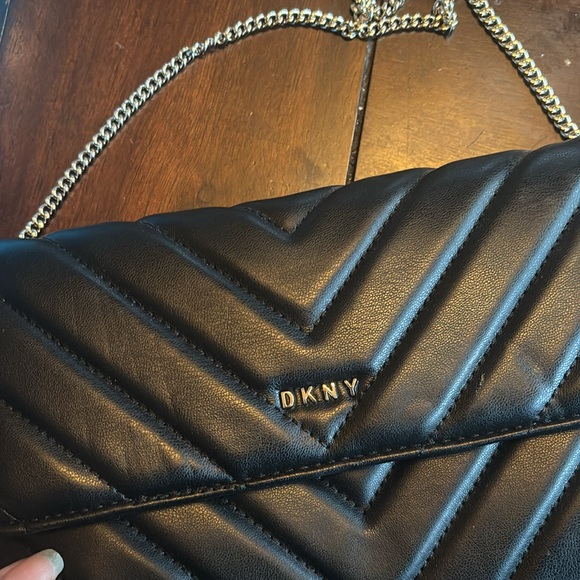 DKNY Black Quilted Chain Bag - Picture 3 of 4